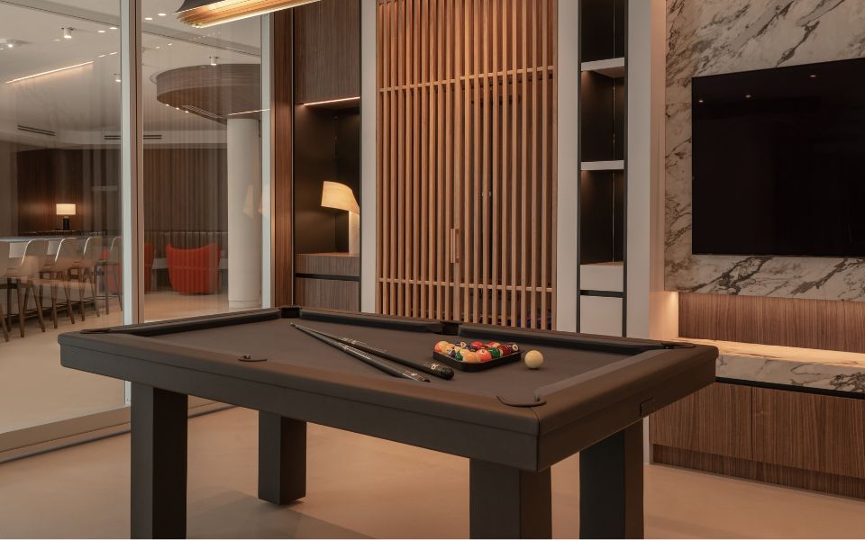 billar alta de gama leather toulet pasch Jelena Filipinski